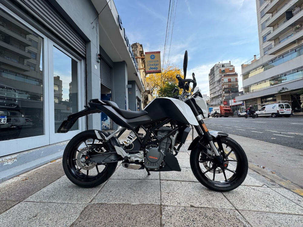KTM duke 200cc — foto 8